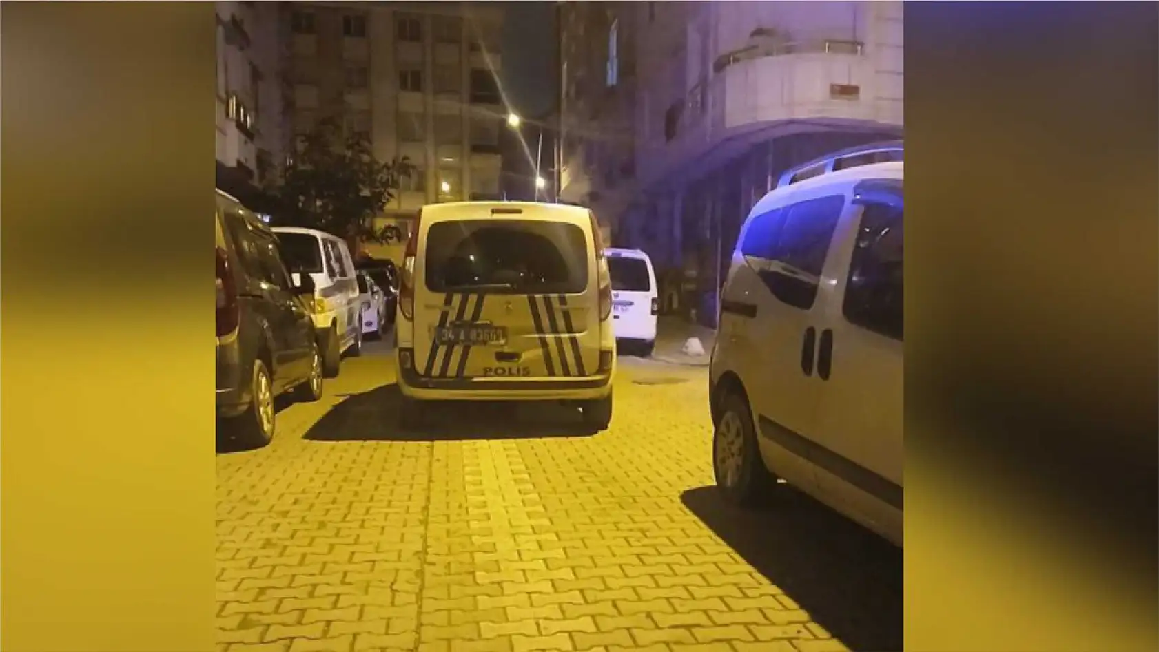 Karısını boğarak öldürdü, polisi aradı