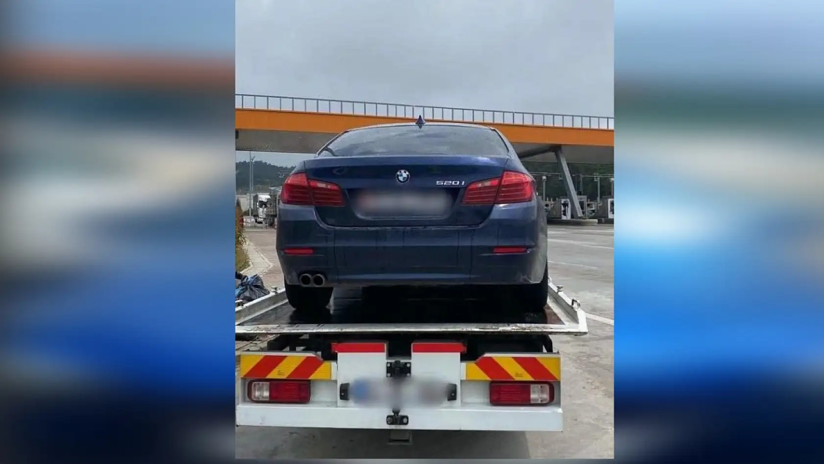 Lüks araçta yasa dışı siren ve çakar: Sürücüye 276 bin lira ceza