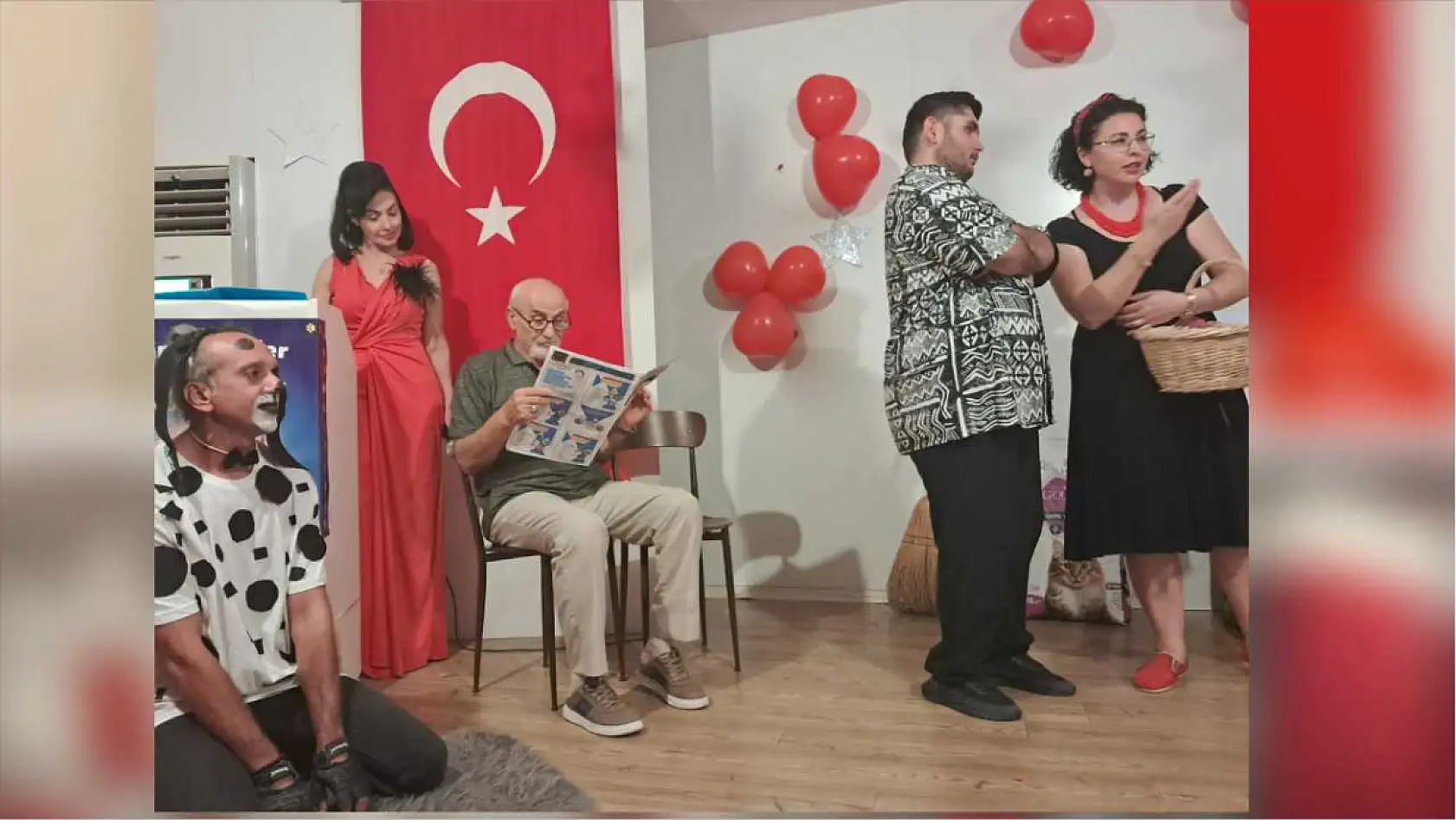 Hayvanseverlerden Fethiye Belediyesine Plaket
