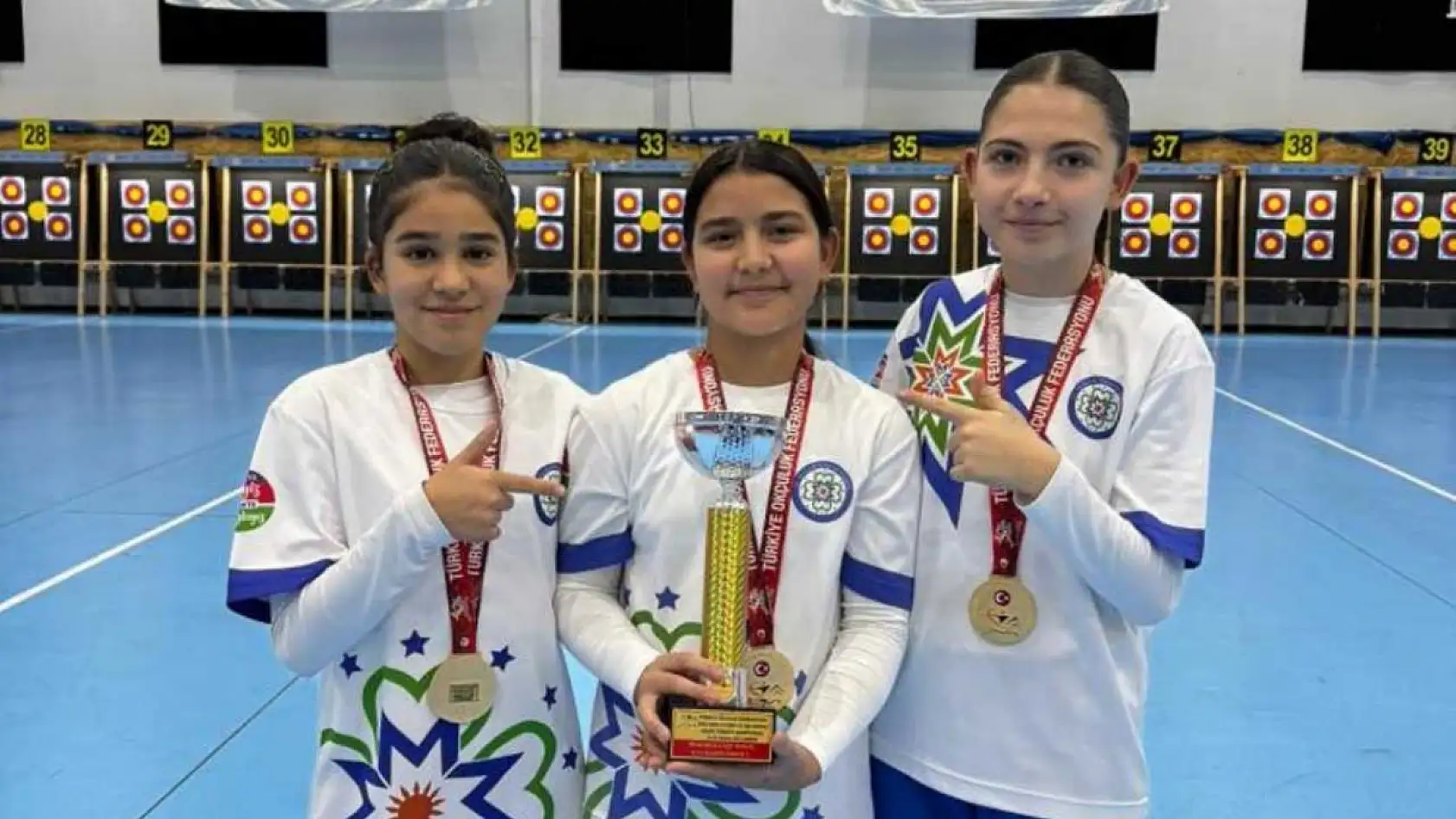 Muğla'nın 'Altın Kızlar'ı Türkiye şampiyonu