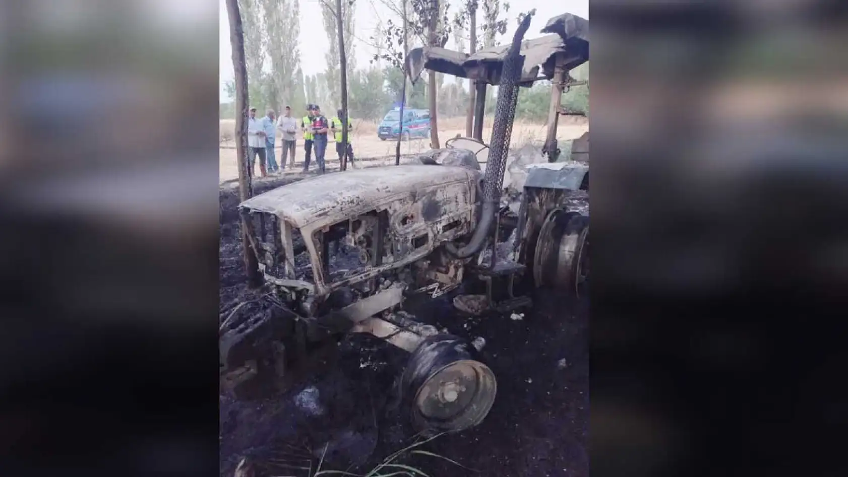 Burdur'da Yangın Paniği: Traktör Alev Aldı, Arazi Yandı