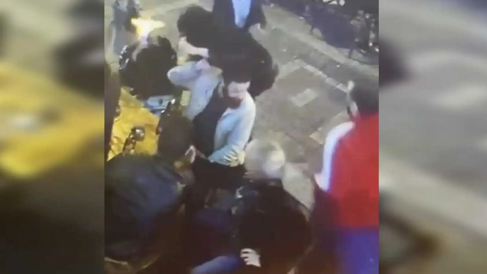 Dehşet anlarının görüntüsü ortaya çıktı... Genç kadının yüzünü böyle yaktı