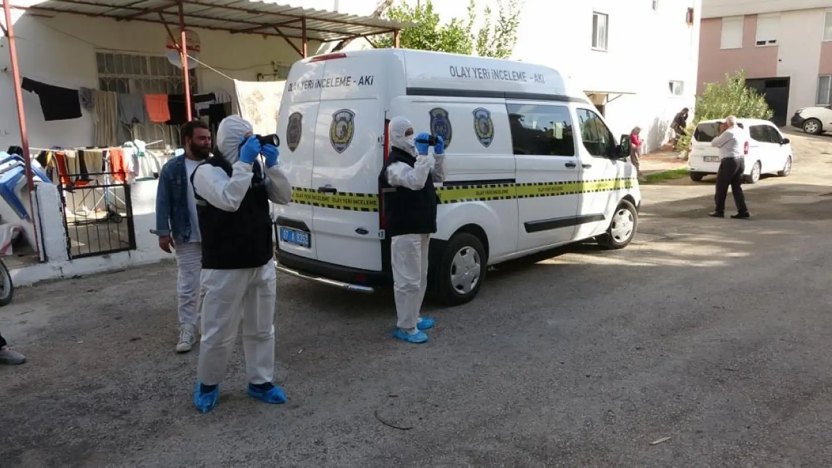 Mahalleyi koku sarınca öldüğü ortaya çıktı