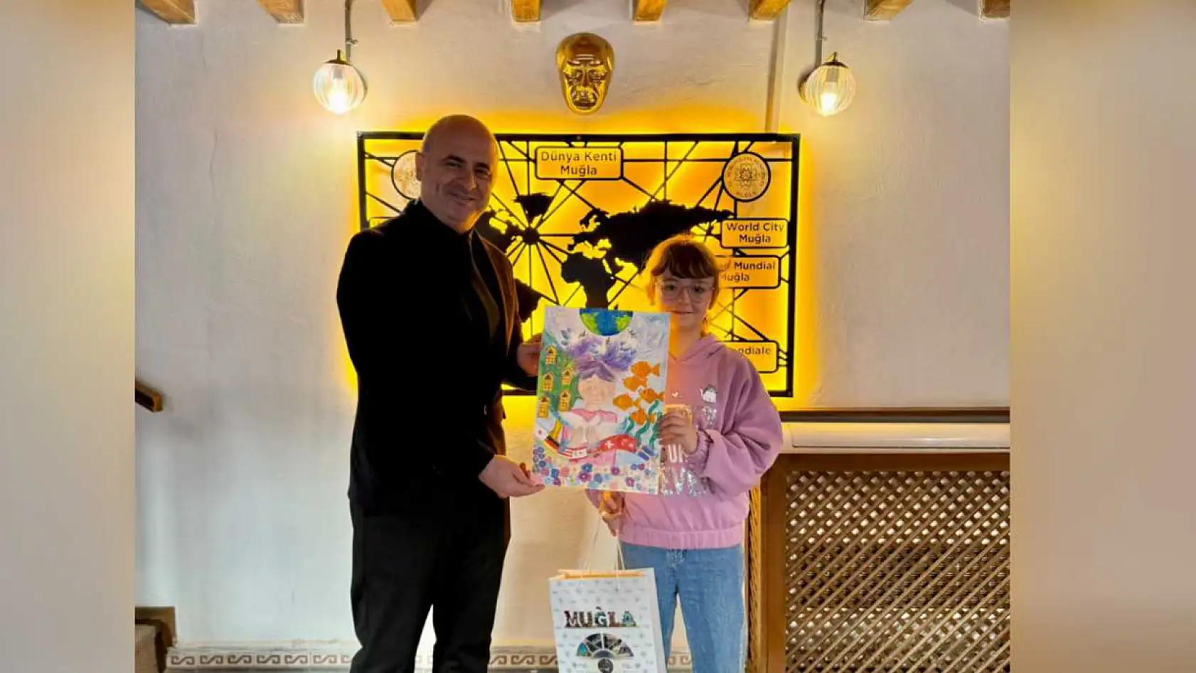 Muğla'nın Bacaları ve Japonya'nın Balıkları İle Gelen Ödül