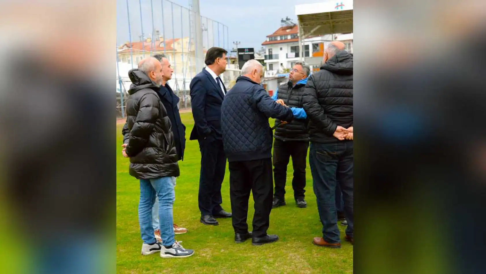 Fethiye Belediye Başkanı Alim Karaca, Fethiye İlçe Stadyumu'nda incelemede bulundu