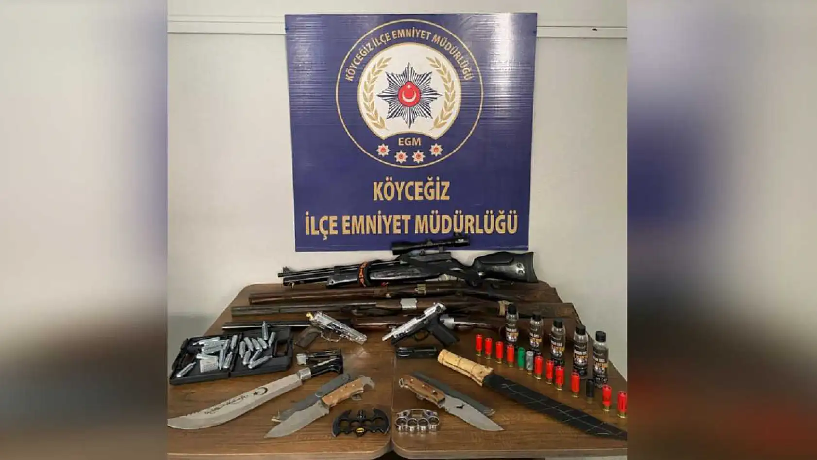 Muğla'da bir yılda 299 ruhsatsız tabanca ele geçirildi