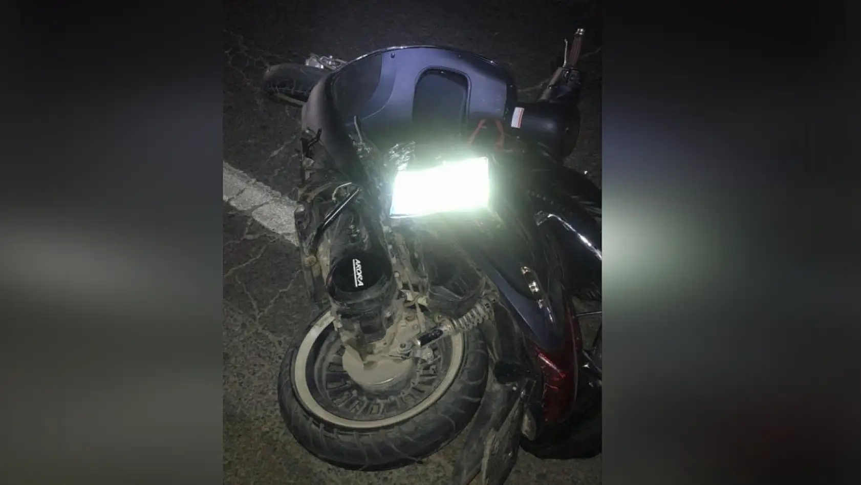 Minibüsün arkadan çarptığı motosikletli genç kadın hayatını kaybetti