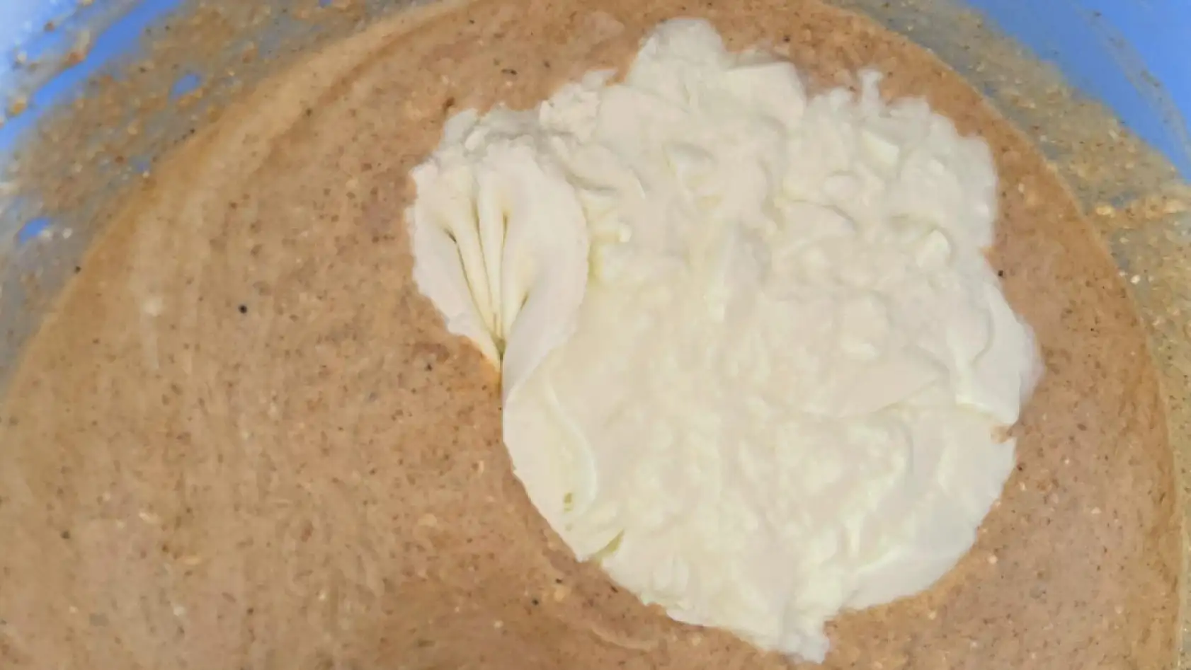 Fethiye'de Kış Sofralarının Vazgeçilmezi Geleneksel Tarhana Yapımı Başladı