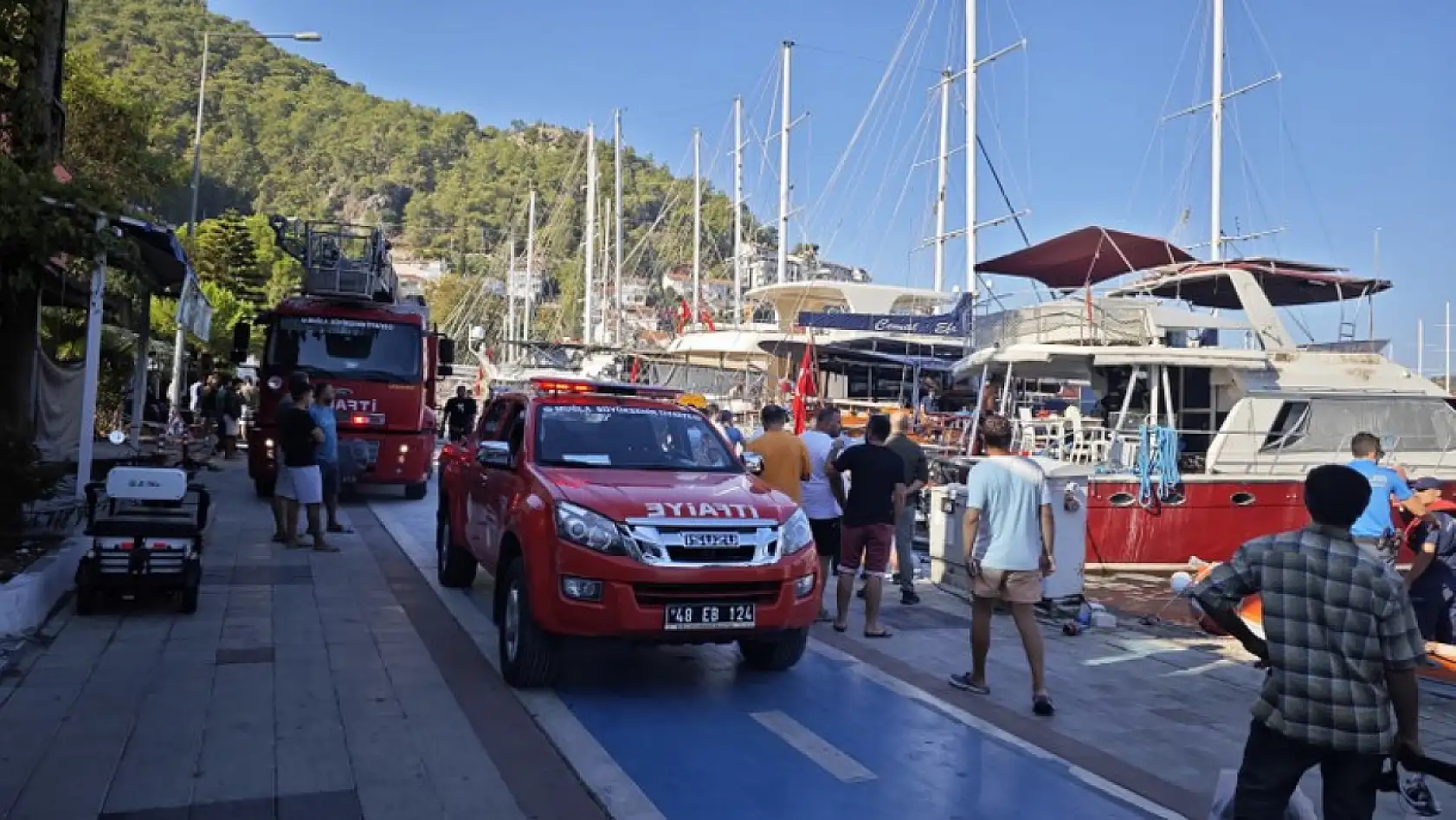 Fethiye'de Tekne Yangını 