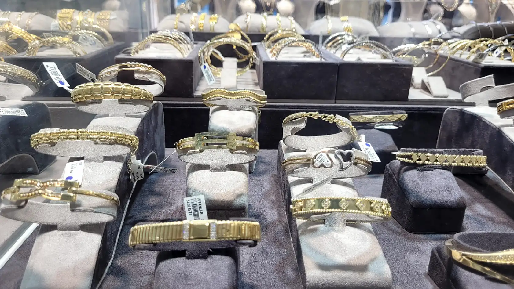 Blue Diamond'dan altın yorumu: Yatırımcıya 'uzun vadeli ve sabırlı olun' uyarısı