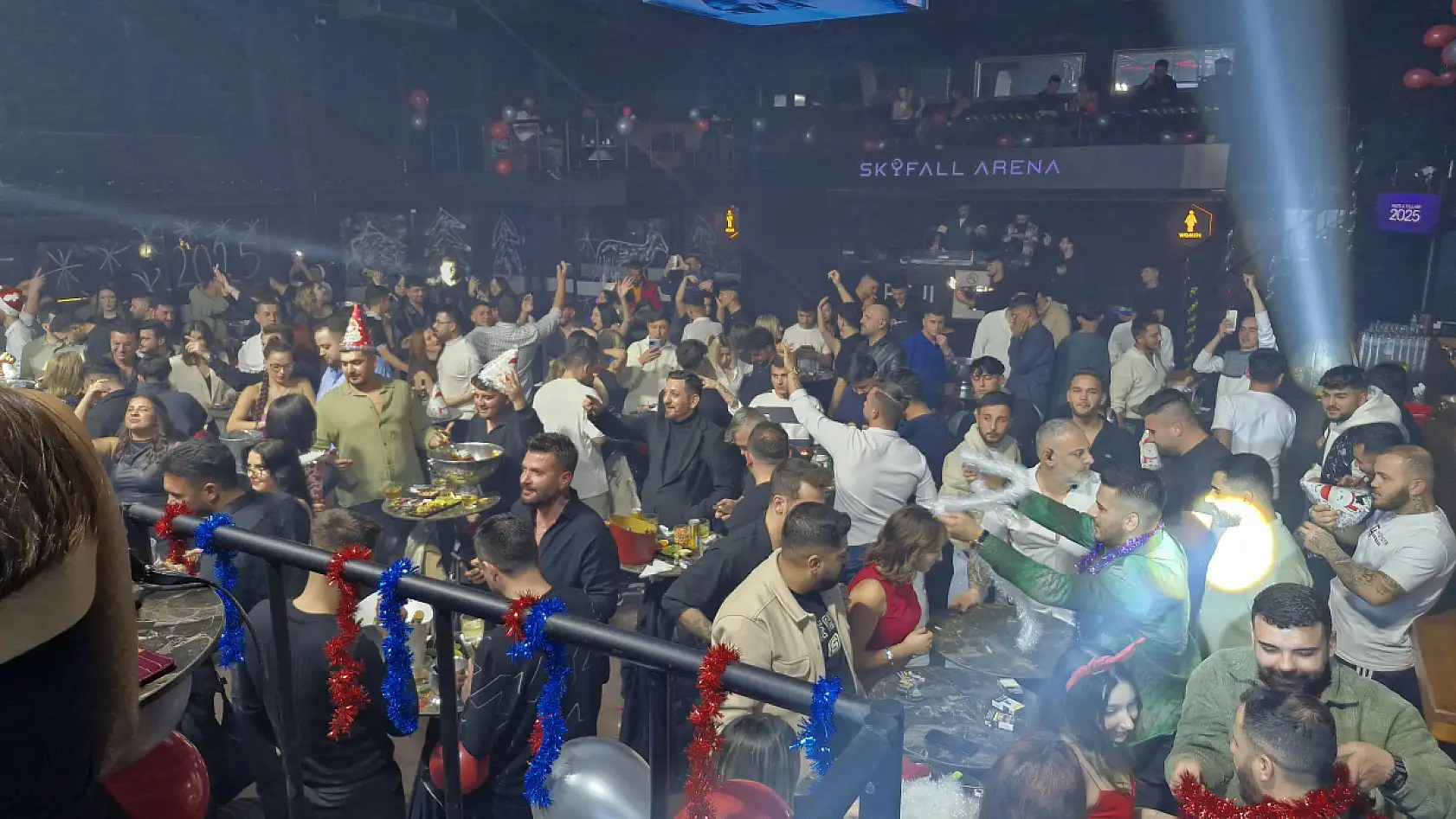Fethiye Skyfall Arena'da DJ Mühircan Demirtaş ve Bekir Karadağ FırtınasI