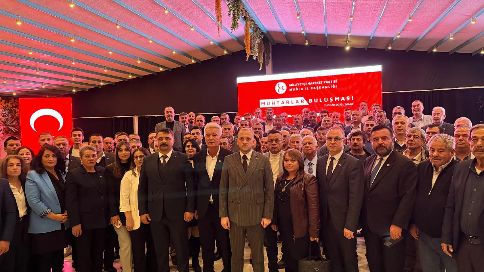 MHP Muğla İl Başkanlığı'nın Muhtarlar Buluşması Milas'ta yapıldı.