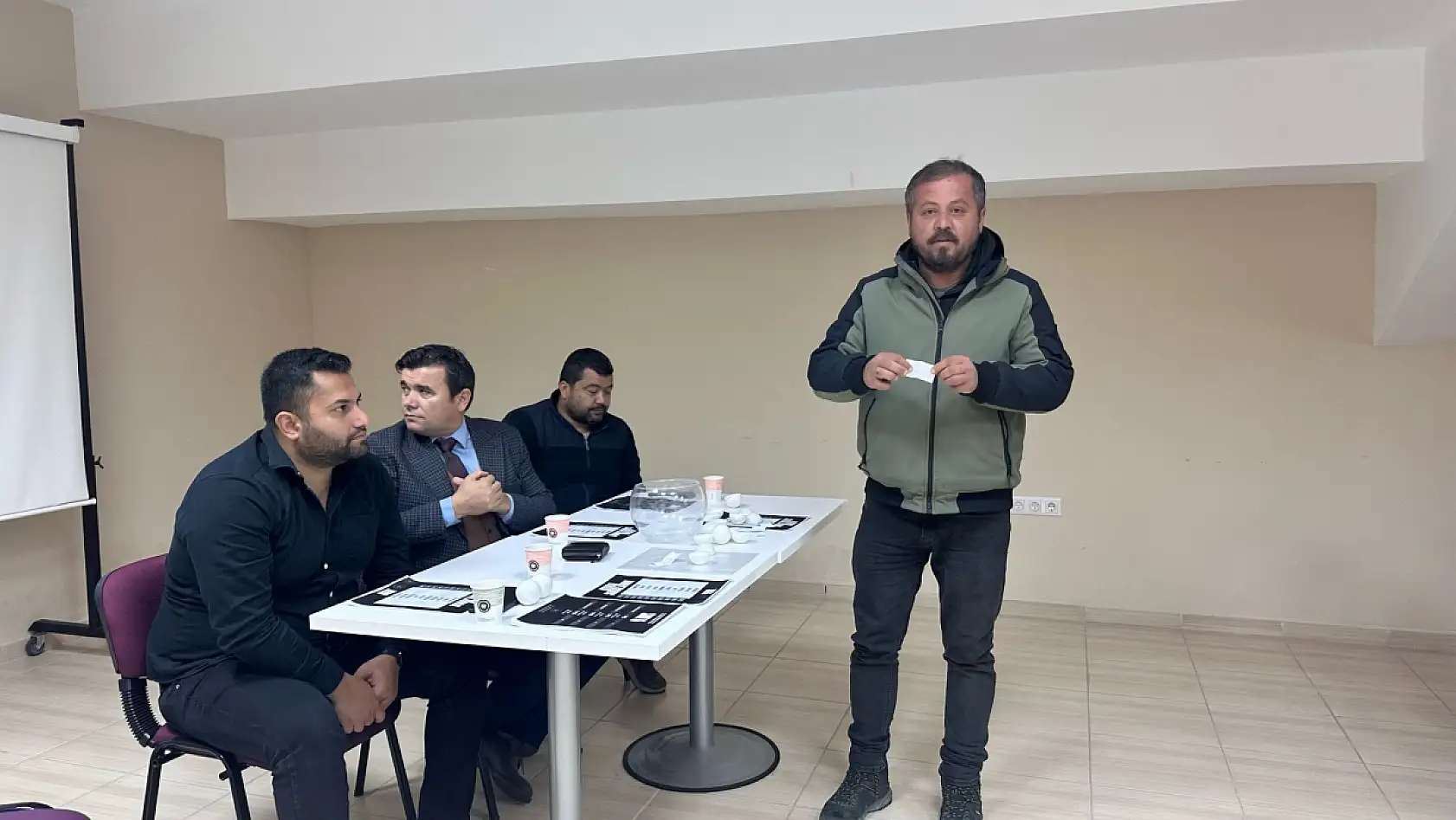 Fethiye'de Mahalleler Arası Futbol Turnuvası heyecanı: Son 16 kuraları çekildi