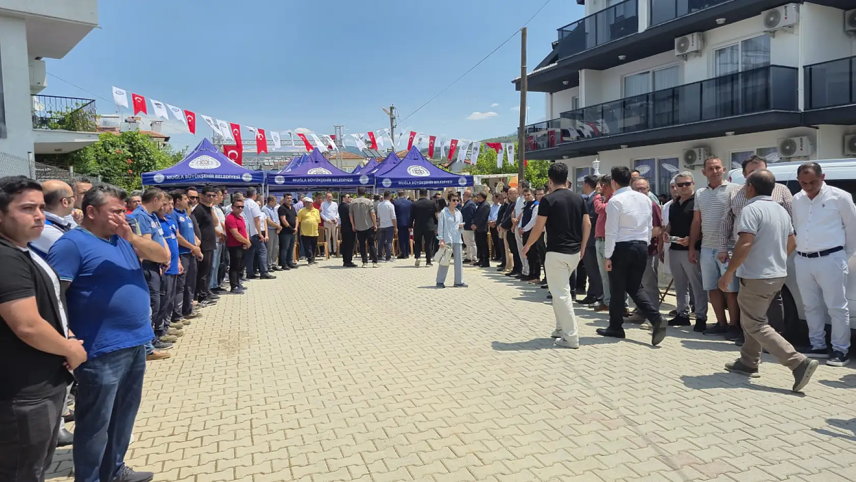 Seydikemer Gençlik Evi törenle açıldı