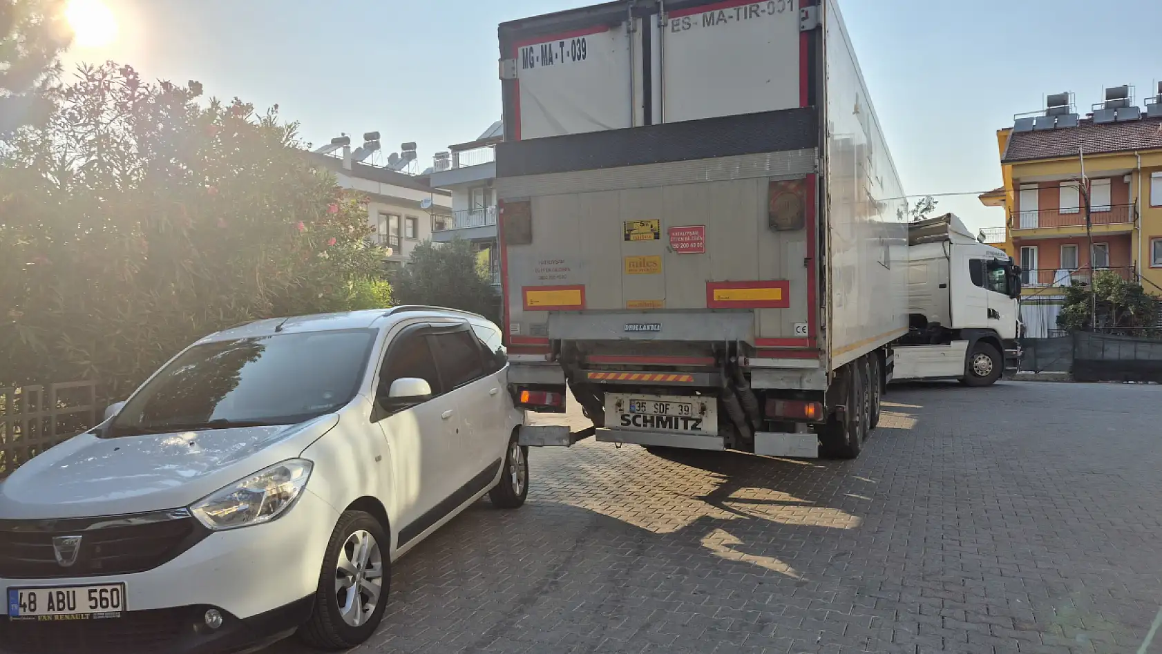 Fethiye'de Maddi Hasarlı Kaza