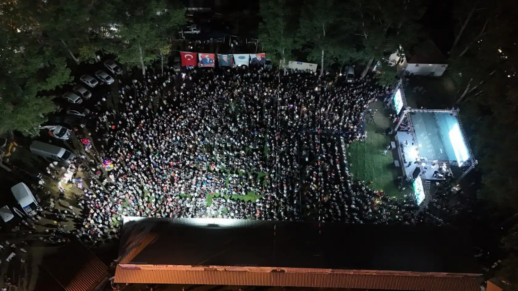 Seki Zümrüt Çayırında Alişan Rüzgarı Esti