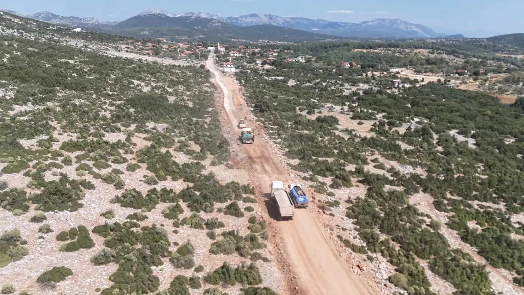 Büyükşehir'den Menteşe Kırsalına 36,5 Milyon TL'lik Yol Yatırımı