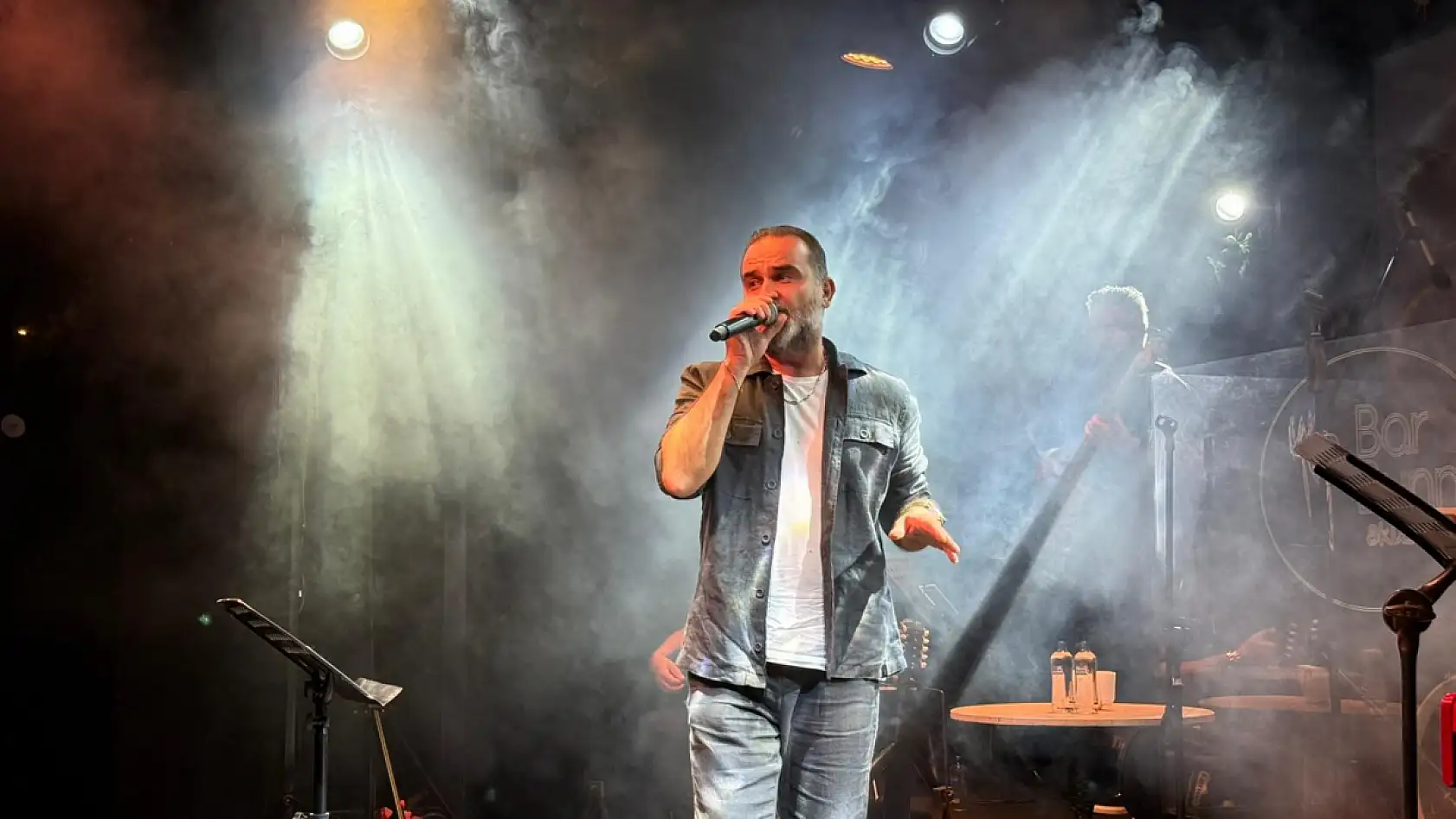 Fethiye'nin gözde mekanı Barbunn'da Nezih Üçler Rüzgarı Esti