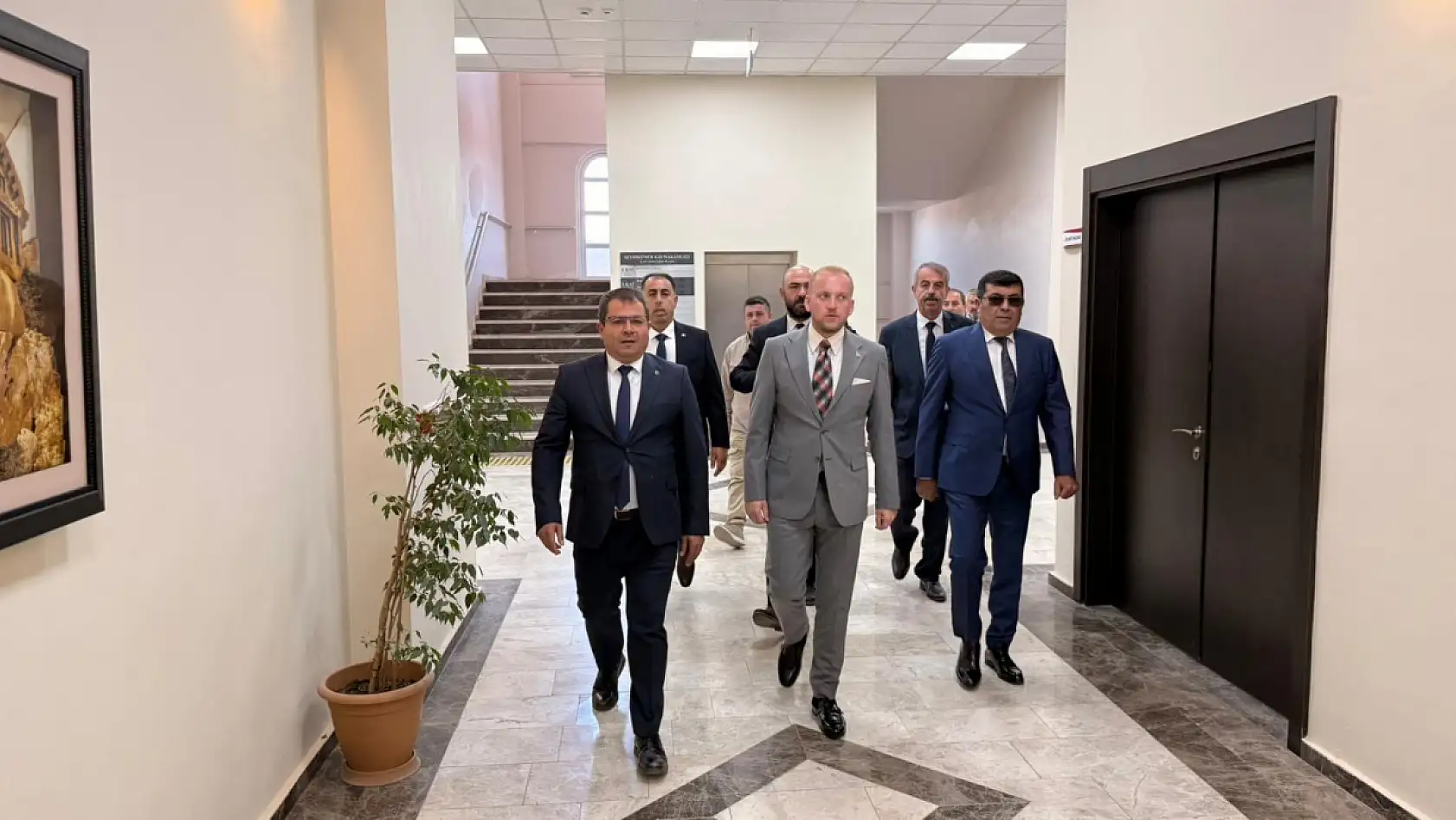 MHP İl Başkanı Demirel, Seydikemer Kaymakamı Dilekli'yi Ziyaret Etti