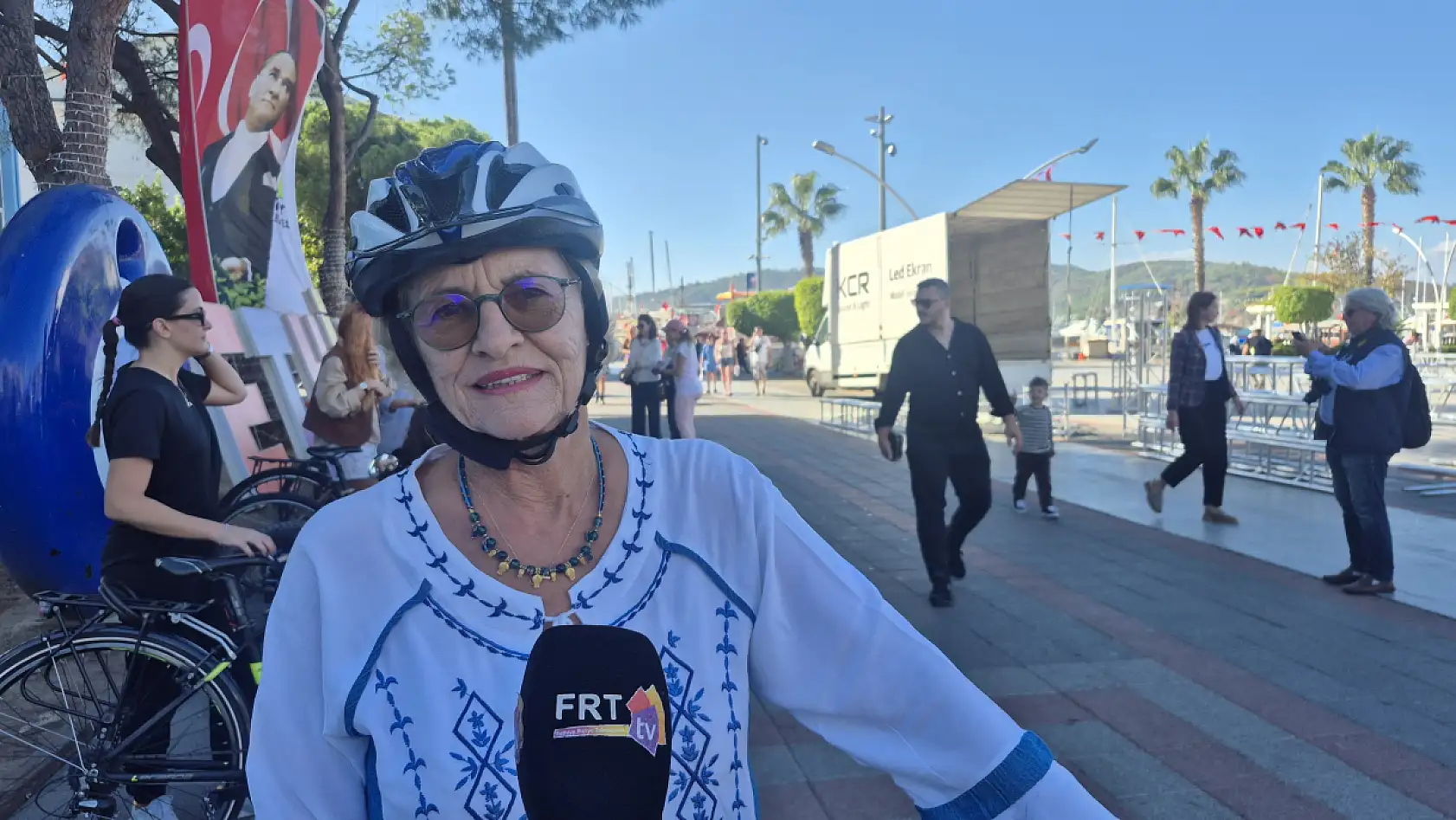 'Işıltılı Kadınlar, Karbonsuz Pedallar' Bisiklet Turu Renkli Görüntülere Sahne Oldu