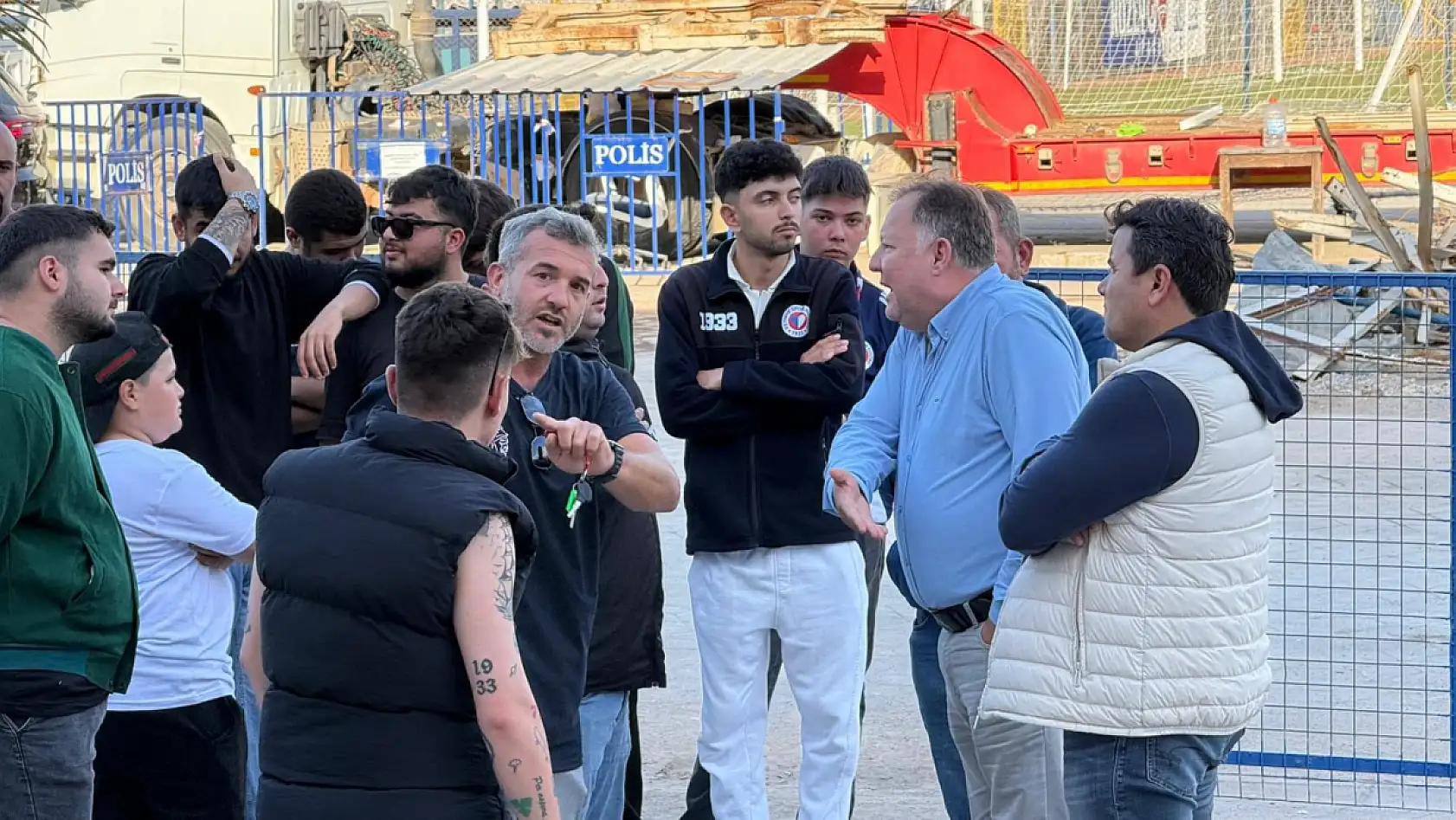 Fethiyespor Taraftarından 'İstifa' Tepkisi