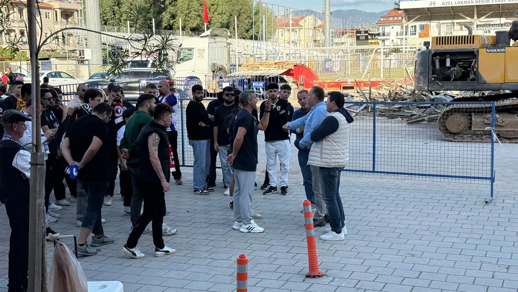 Fethiyespor Taraftarından 'İstifa' Tepkisi