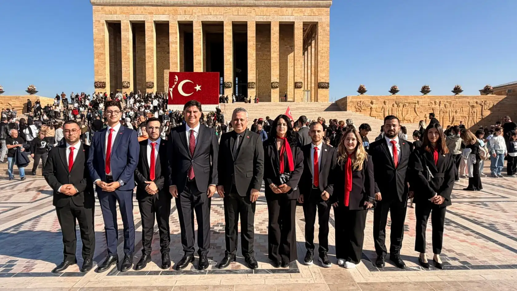 CHP Fethiye İlçe Teşkilatı'ndan Anıtkabir'e Anlamlı Ziyaret