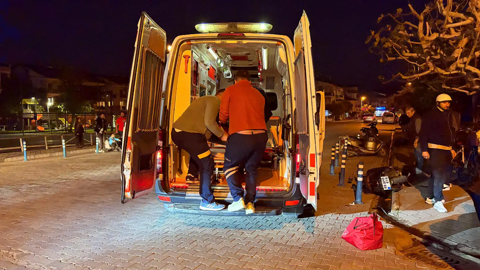 Fethiye'de Otomobil İle Motosikletin Karıştığı Kazada 2 Yaralı