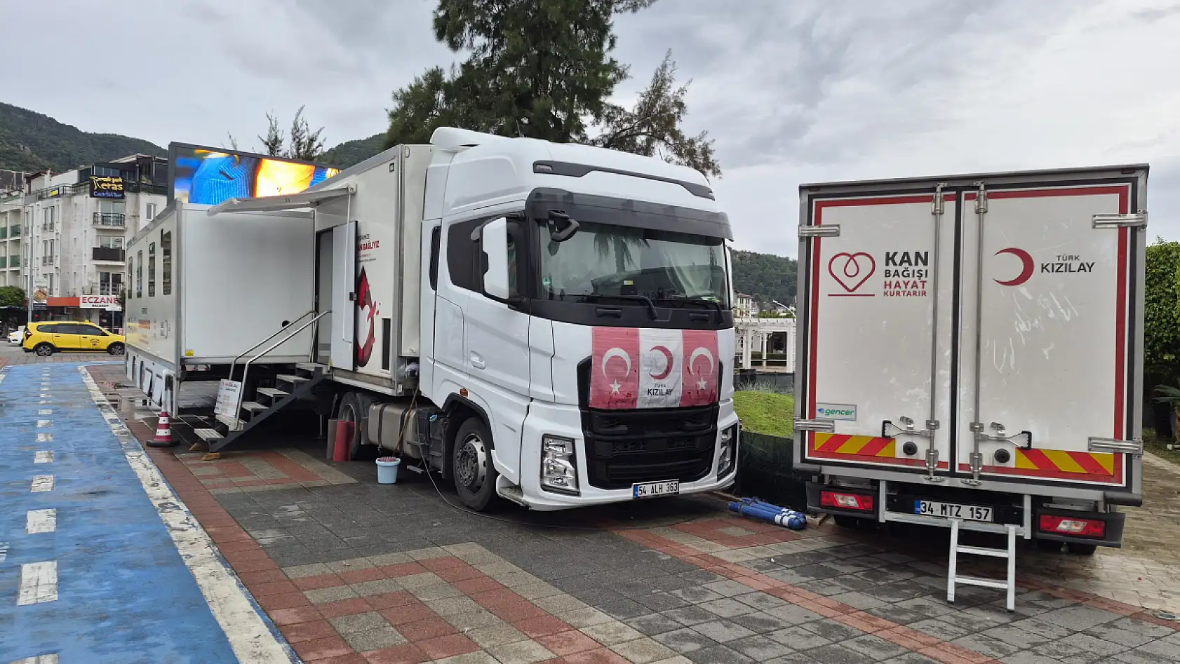 Kızılay'ın Kan Bağışı Tırı Fethiye Sahil Bandında