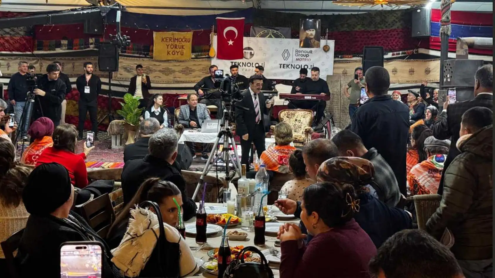 Usta Sanatçı Hakkı Bulut, Fethiyelilerle buluştu