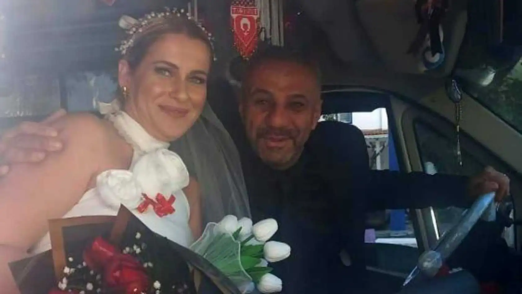 Bodrum'da gelin dolmuşu ilçe sokaklarını şenlik alanına çevirdi