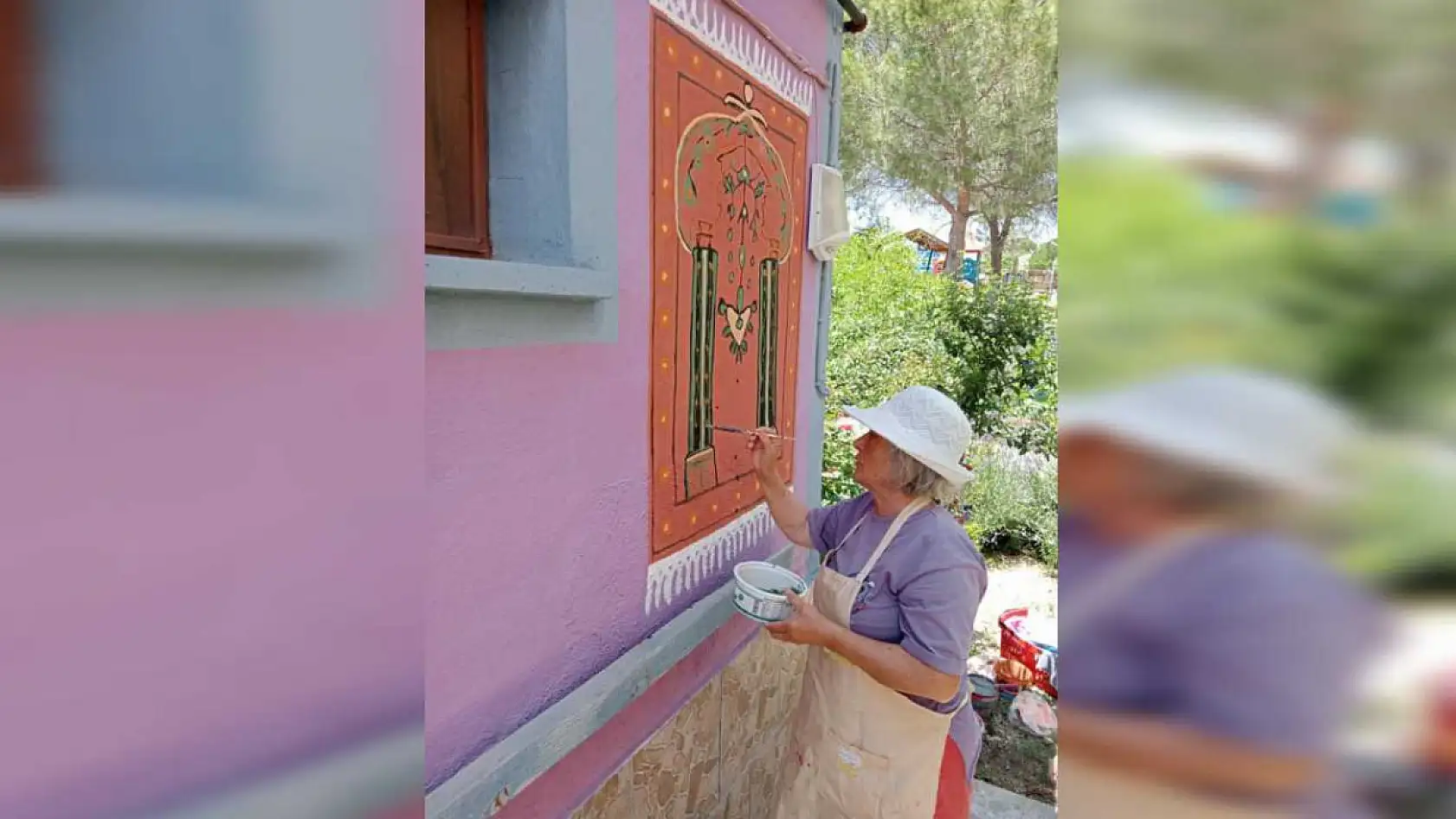 Gençliğinde dokudu şimdi duvarlara çiziyor