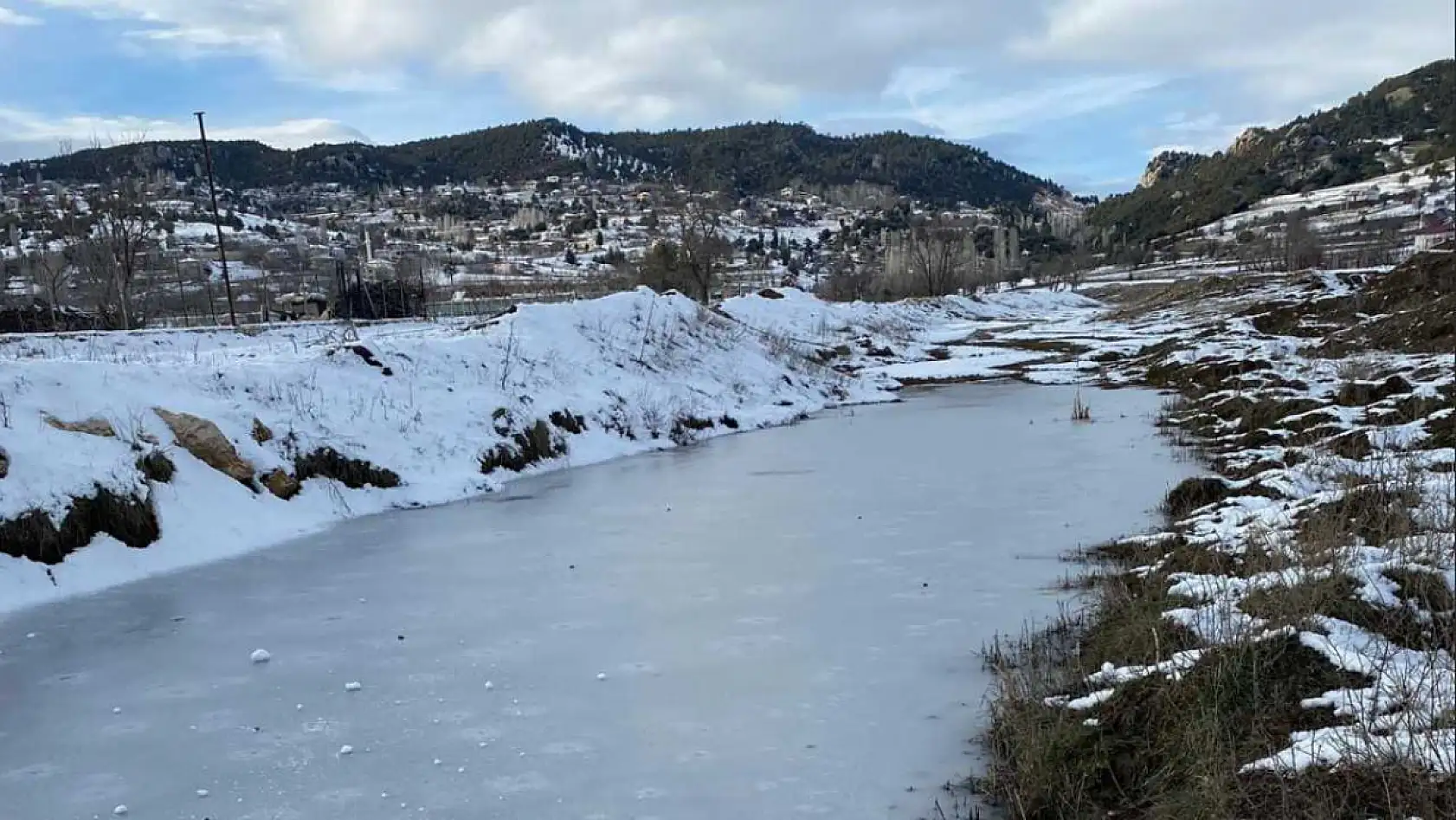Seydikemer'de Kar Sevinci: Fethiyeliler Yayla Karaçulha'ya Akın Etti