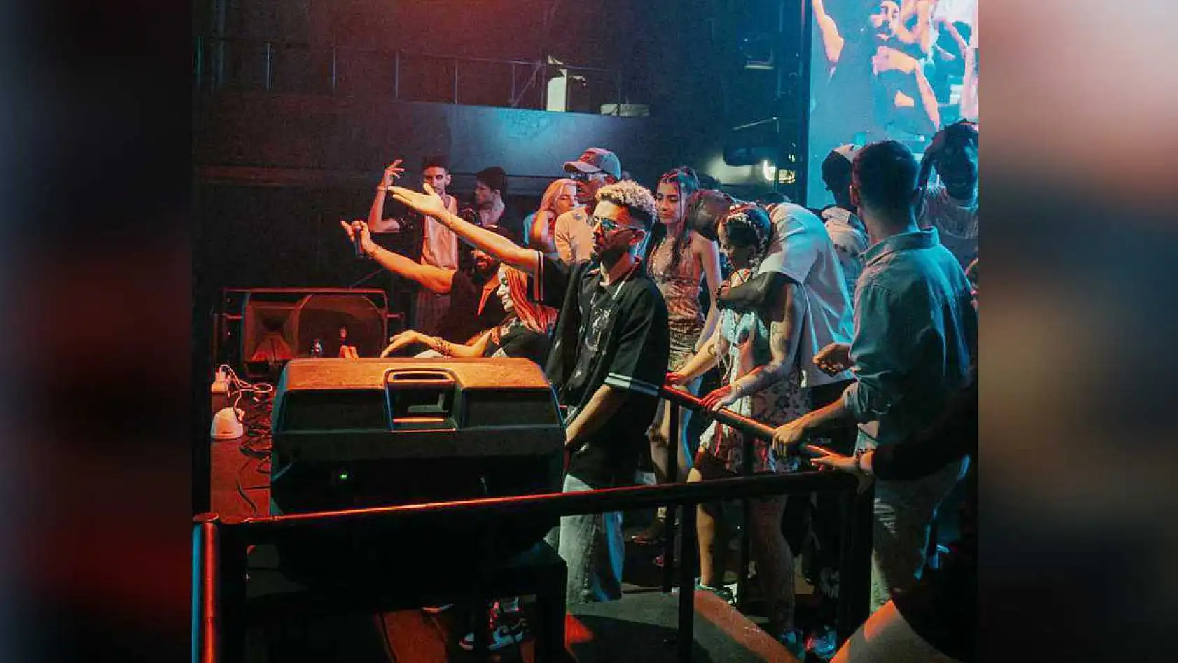 Skyfall Arena'da RNB & Afrobeats Rüzgârı