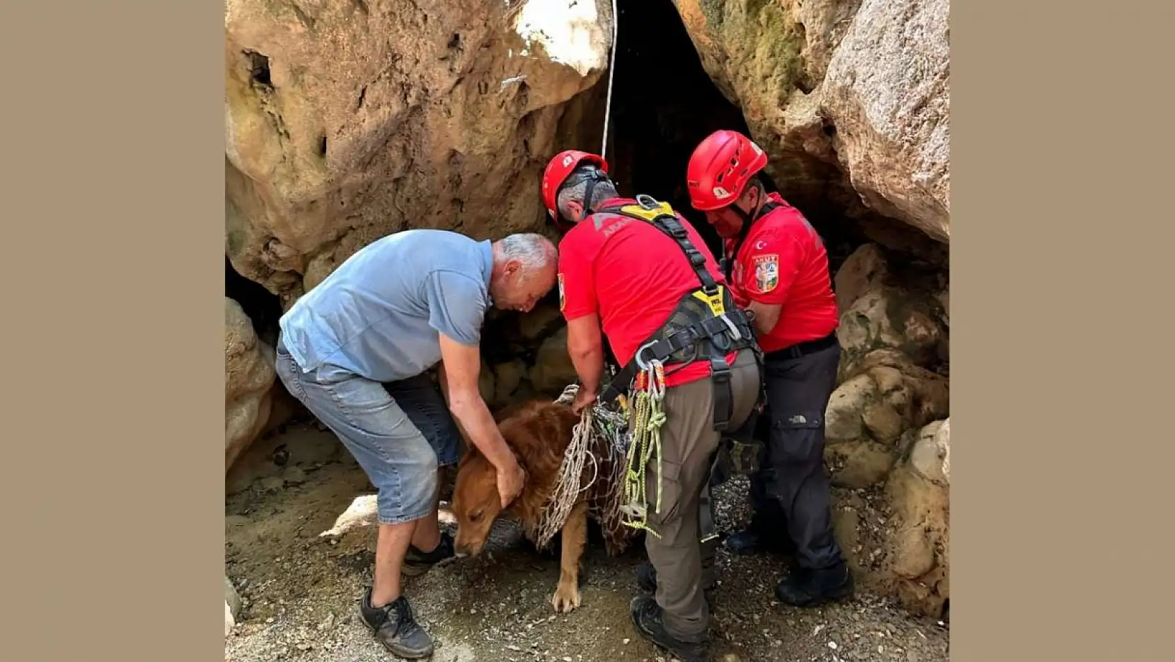 Fethiye'de AKUT Ekibinden nefes kesen kurtarma operasyonu