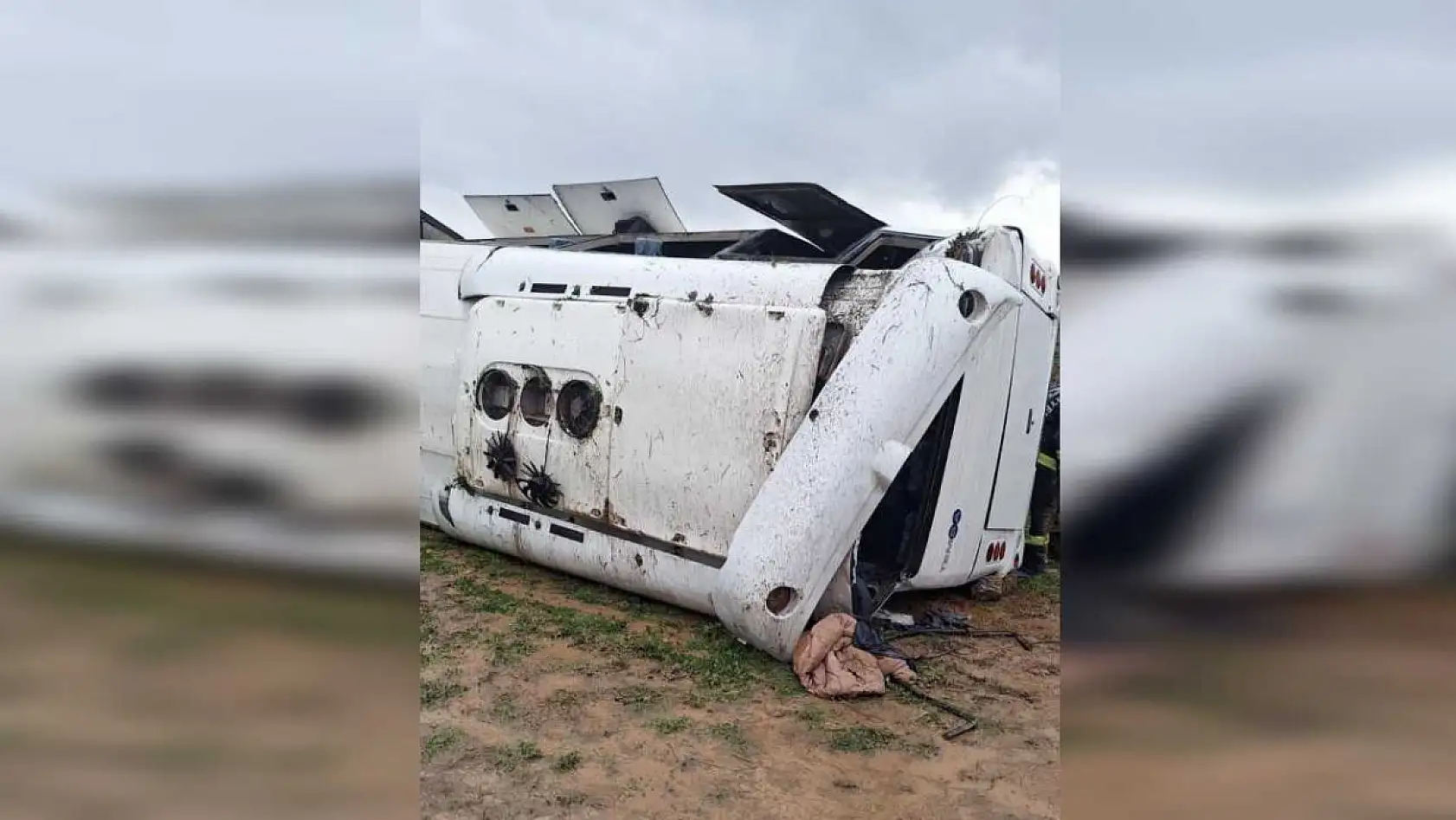 Mesaiye giden memurlar üzüm bağına uçtu 25 yaralı