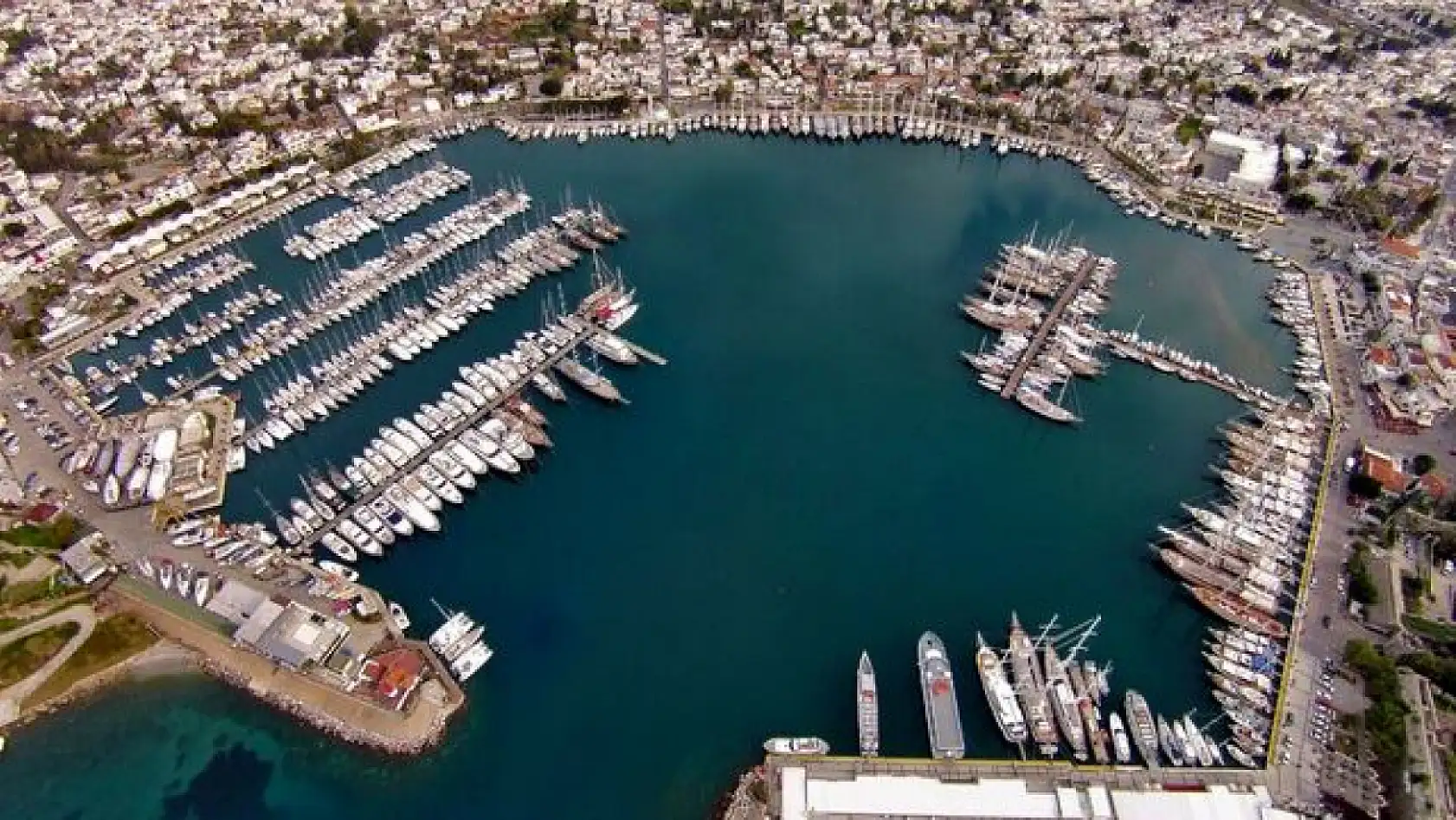 Muğla'da korkutan deprem: AFAD depremin şiddetini 4,1 olarak açıkladı