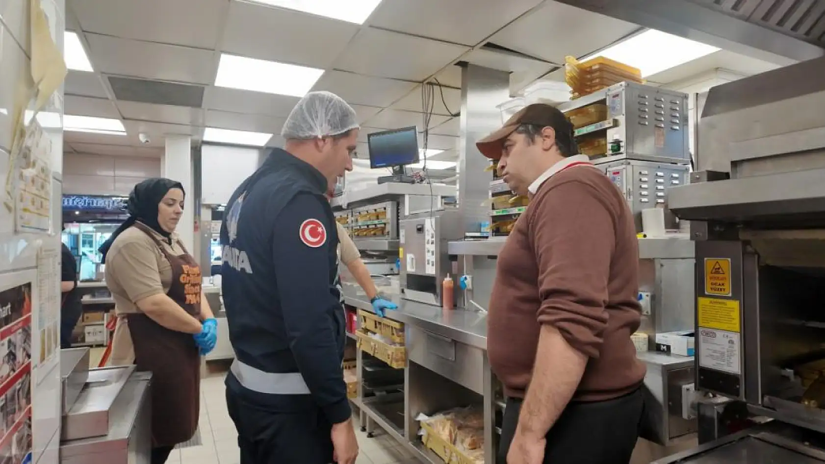 Bodrum belediye ekiplerinden gıda denetimleri