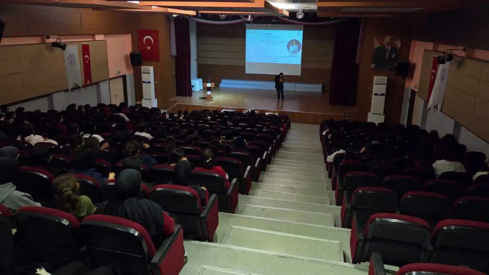 Fethiye'de 'Gençlik 360' Eğitim Programı 1800 Öğrenciye Ulaştı