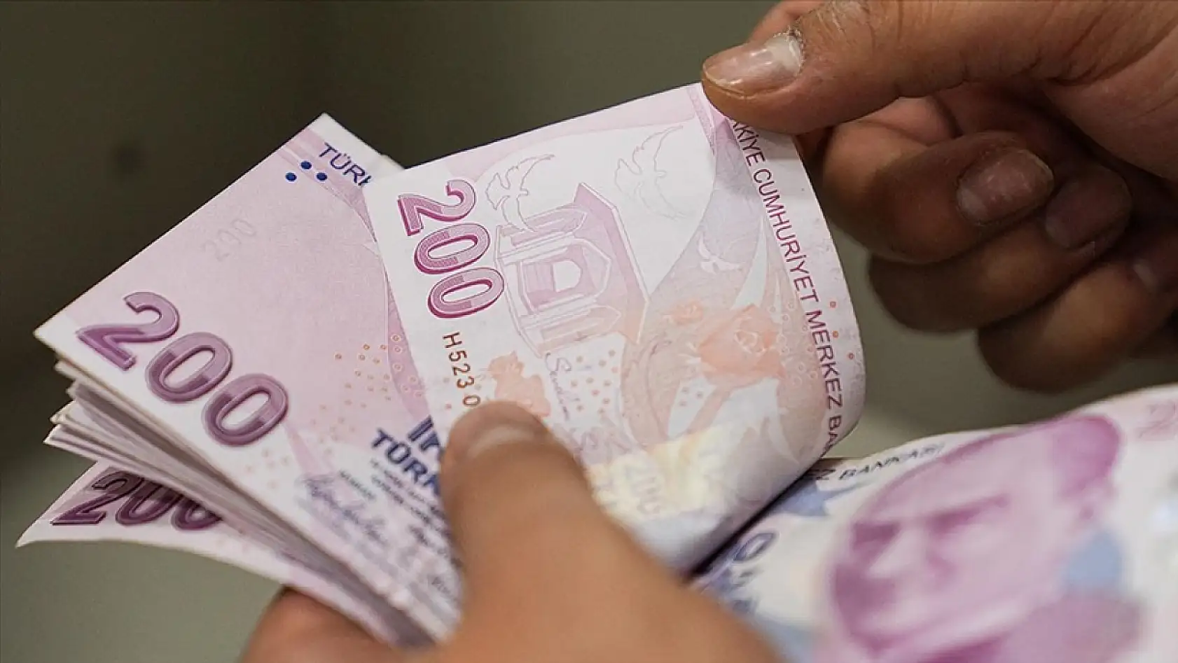 Emekli maaşları sil baştan! İşte temmuz ayında gelecek zam ve yeni maaş