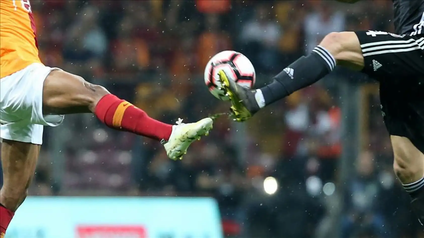 Kartal ilk 15 dakikada uçuyor