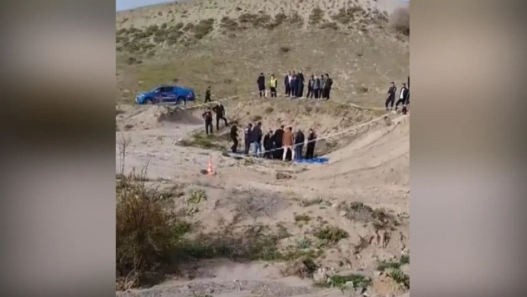 Çobanın ihbarı kan dondurdu: Kum ocağı yakınlarında battaniyeye sarılı ceset