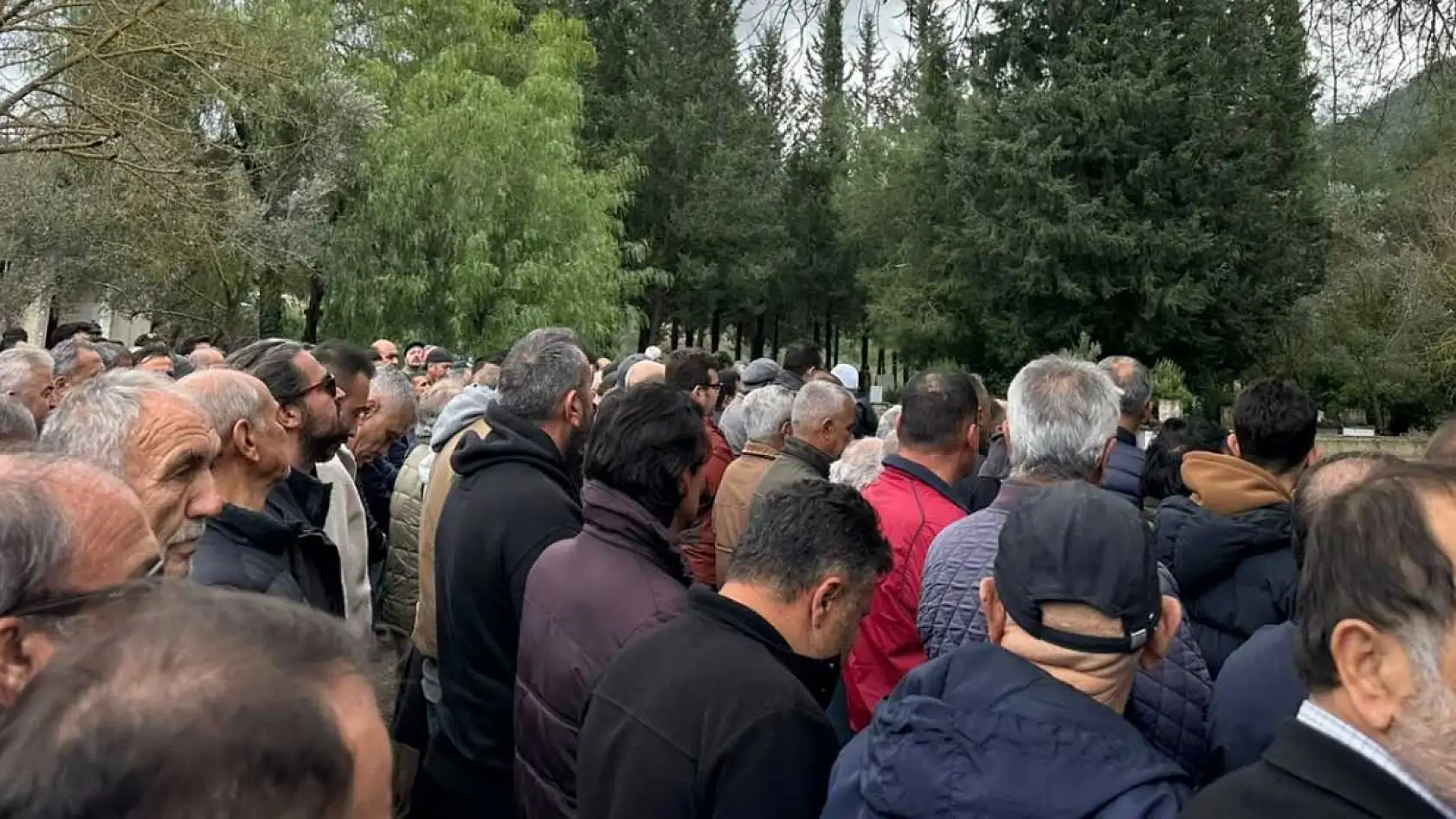 Kayaköy'ün eski muhtarı Metin Ekiz son yolculuğuna uğurlandı