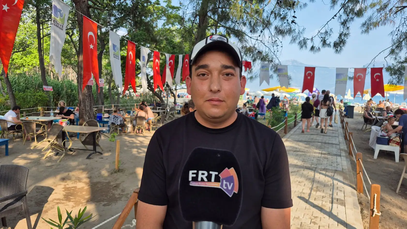 Fethiye Akmaz Plajı Vatandaşlardan İlgi Görüyor