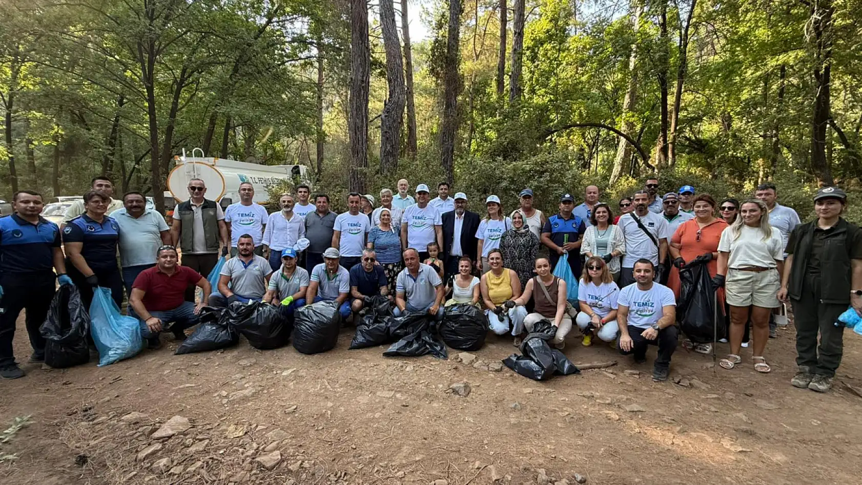 Temiz Fethiye Kampanyası Göcek'te Sürdü
