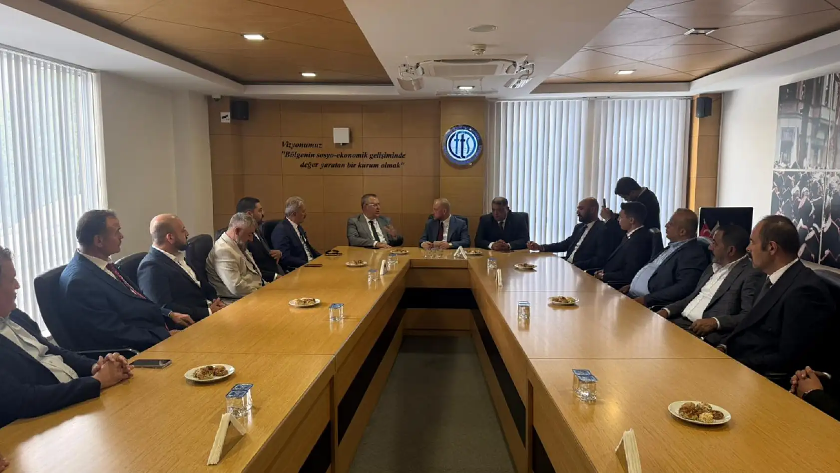 MHP İl Başkanı Demirel, Fethiye Ticaret ve Sanayi Odası'na Ziyaret