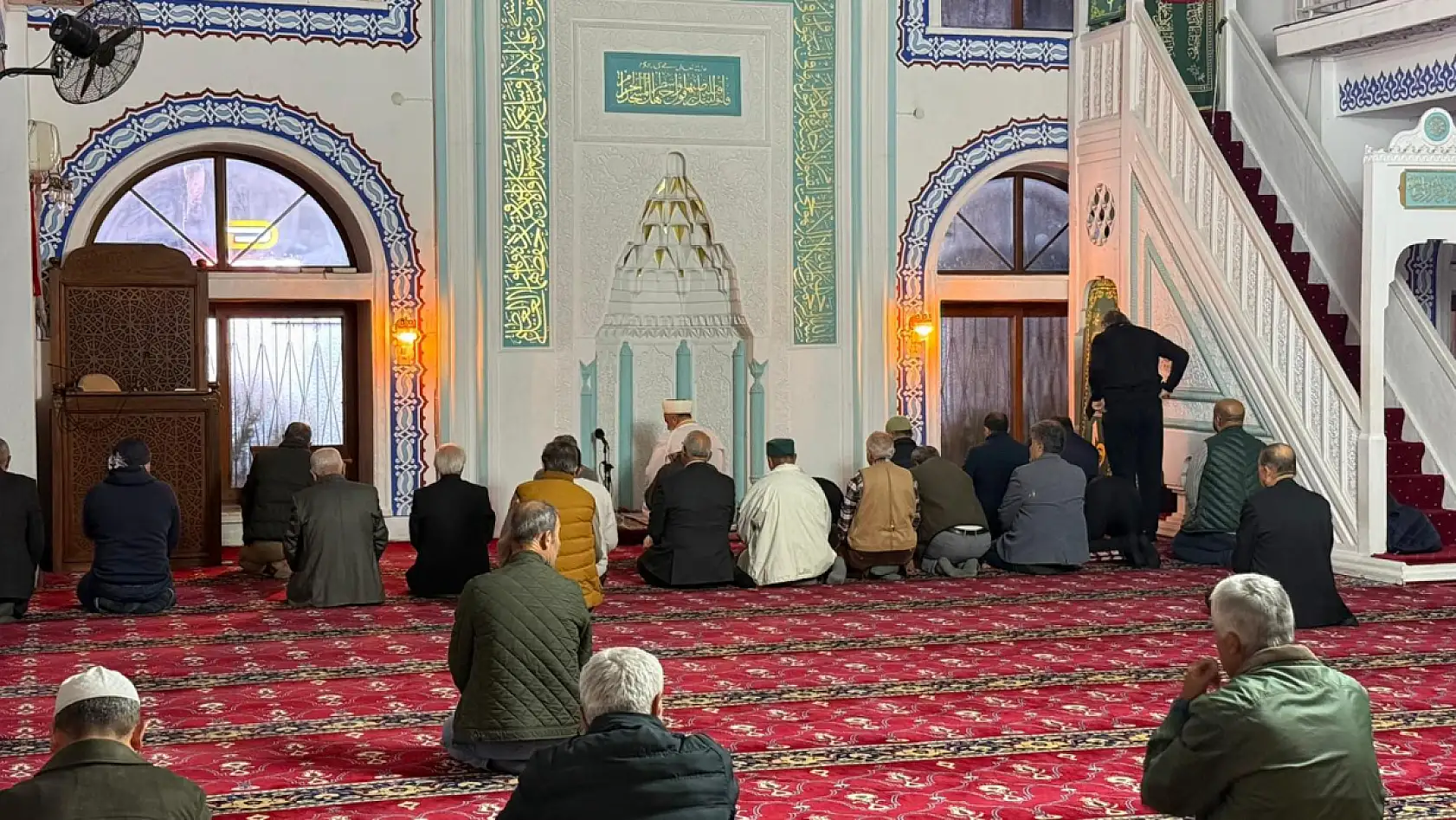 Fethiye Kırçiçekleri Derneği'nden Öğretmenler Günü'ne Özel Mevlid Programı