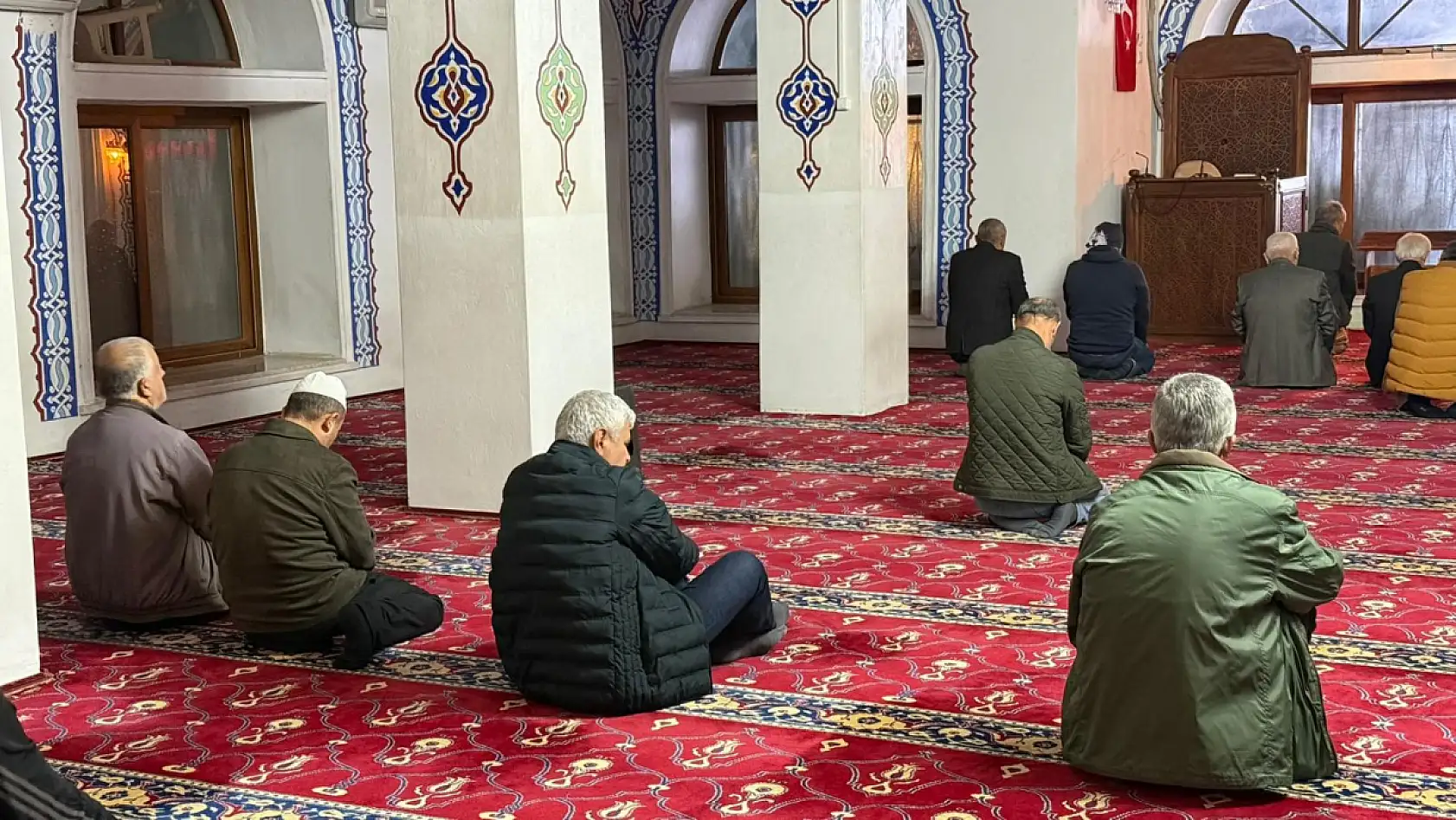 Fethiye Kırçiçekleri Derneği'nden Öğretmenler Günü'ne Özel Mevlid Programı