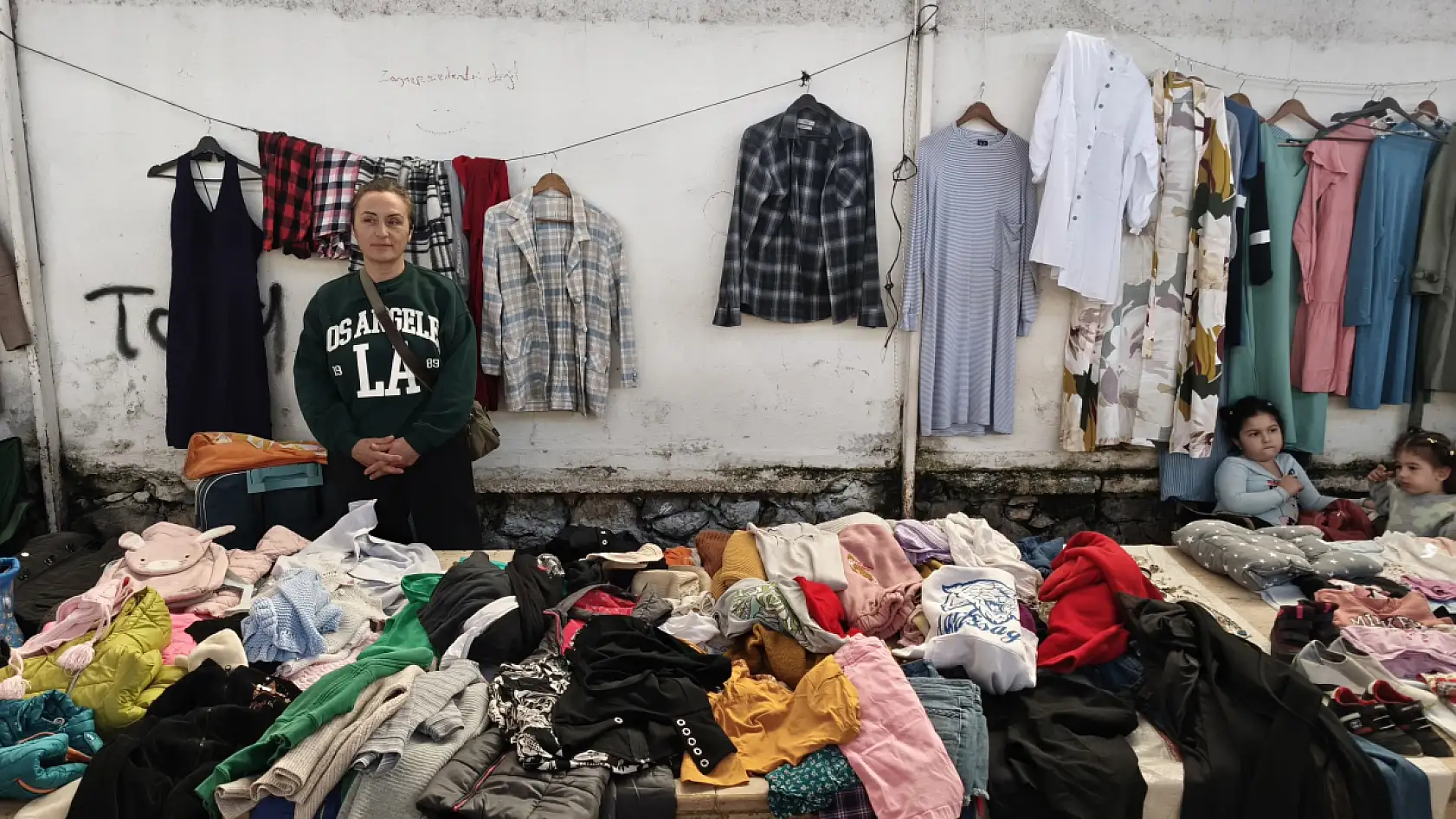 Fethiye İkinci El Pazarı'nda fiyatlar uygun, satışlar düşük