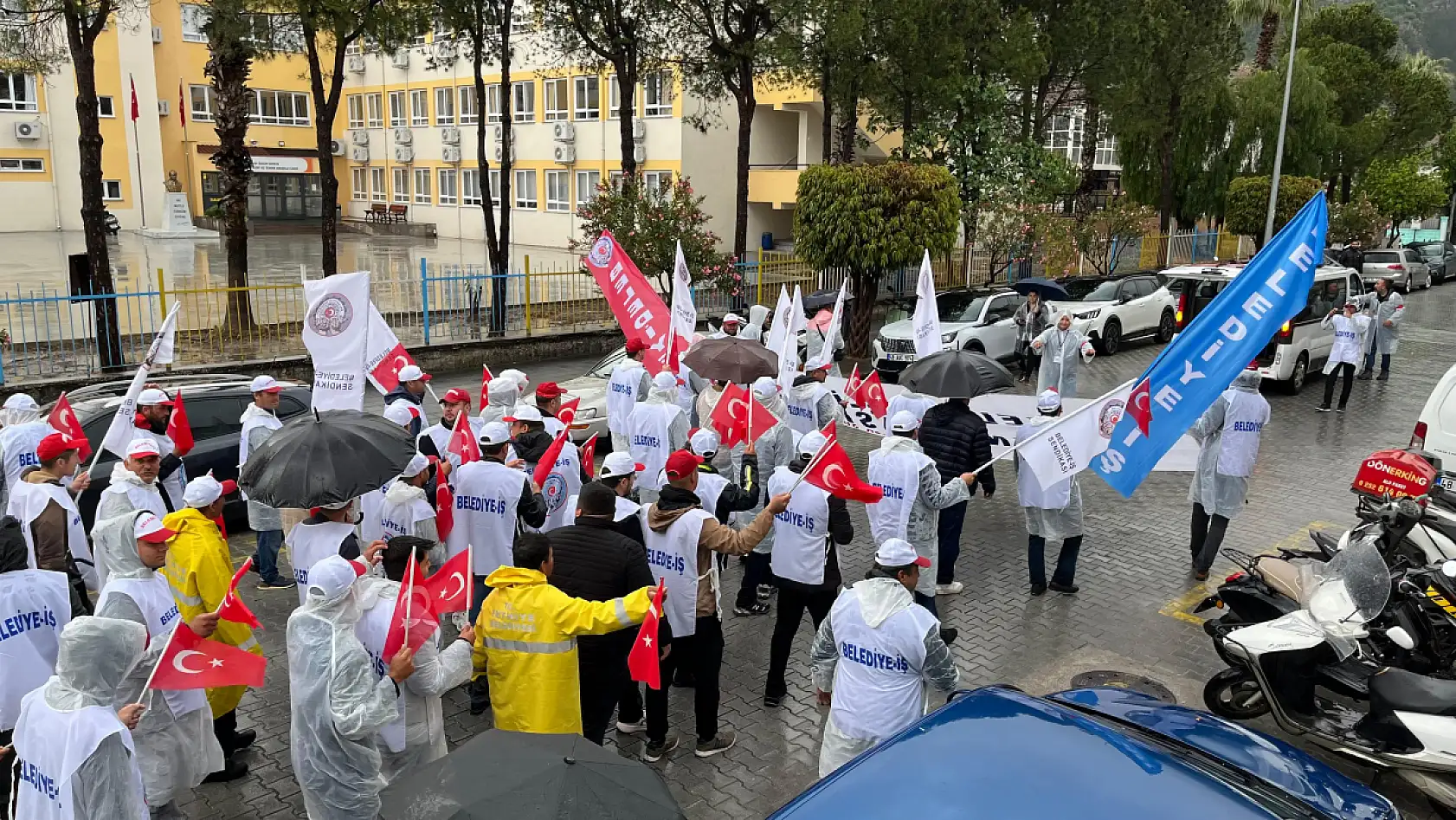 Fethiye'de 1 Mayıs İşçi Bayramı yürüyüşü gerçekleşti